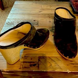 VERONICA BEARD SANDAL